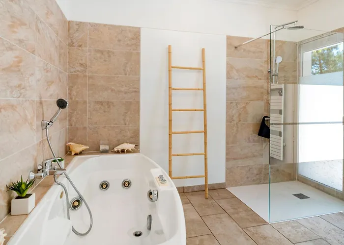 Au Coeur Des Pins Villa